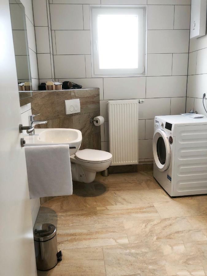 Appartement Hugo18 Boardinghouse à Kandel Extérieur photo